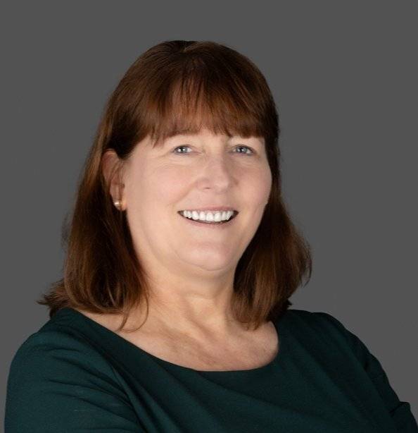 Bonnie Josefski Photo
